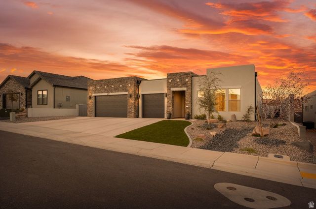 649 S MOLVENO TRL, St. George, UT 84770
