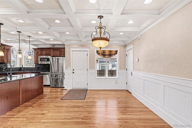 3887 W 44th Avenue, Denver, CO 80211