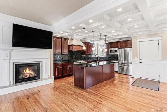 3887 W 44th Avenue, Denver, CO 80211