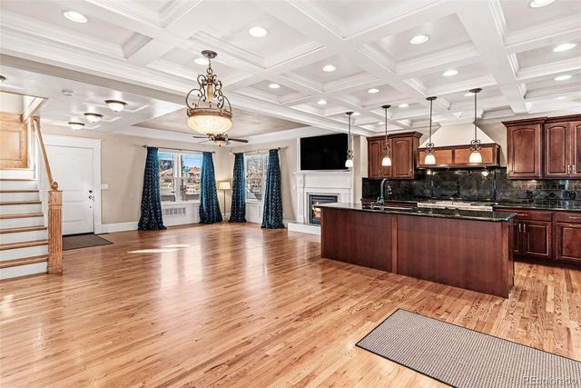 3887 W 44th Avenue, Denver, CO 80211