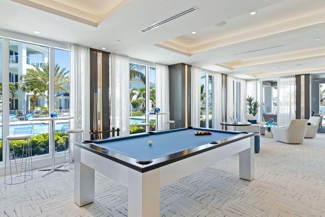 2 Water Club Way 403, North Palm Beach, FL 33408