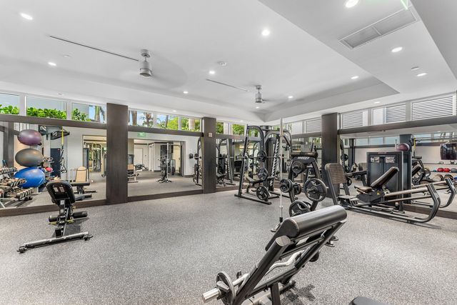 2 Water Club Way 403, North Palm Beach, FL 33408