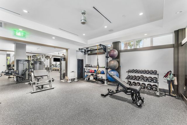 2 Water Club Way 403, North Palm Beach, FL 33408