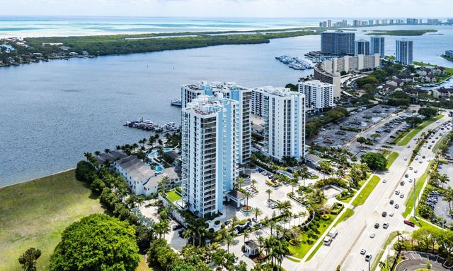 2 Water Club Way 403, North Palm Beach, FL 33408