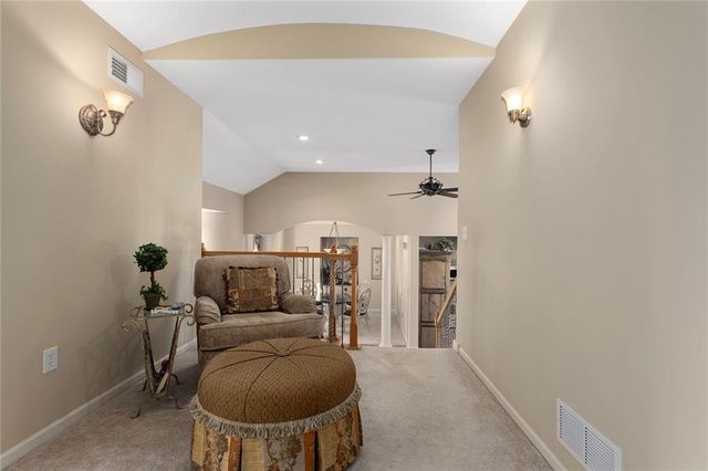 6958 N Atkins Avenue, Kansas City, MO 64152