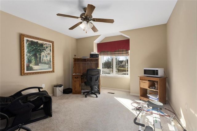 6958 N Atkins Avenue, Kansas City, MO 64152