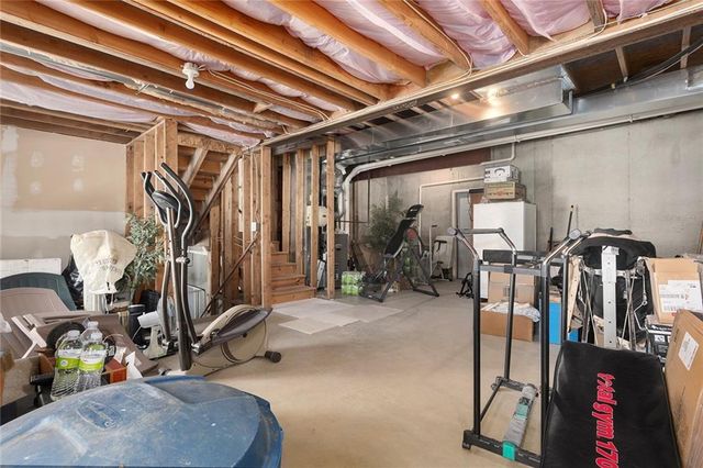 6958 N Atkins Avenue, Kansas City, MO 64152