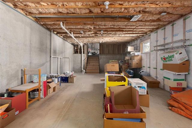 6958 N Atkins Avenue, Kansas City, MO 64152