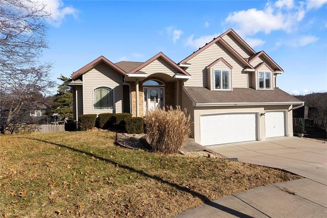 6958 N Atkins Avenue, Kansas City, MO 64152