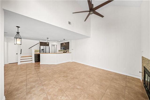 97 Fallingstar 56, Irvine, CA 92614