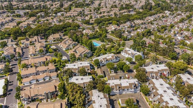 97 Fallingstar 56, Irvine, CA 92614