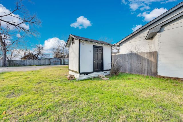 412 E Avenue F, Midlothian, TX 76065