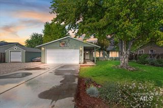 3845 N Shamrock Ave, Boise, ID 83713