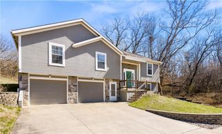 519 Kindred Drive, Smithville, MO 64089