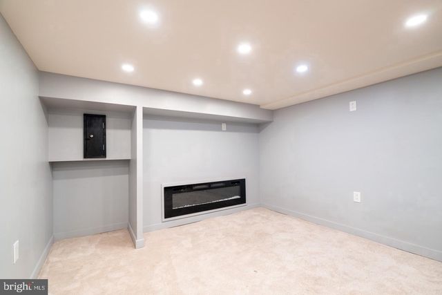 2059 E WILLIAM ST, Philadelphia, PA 19134