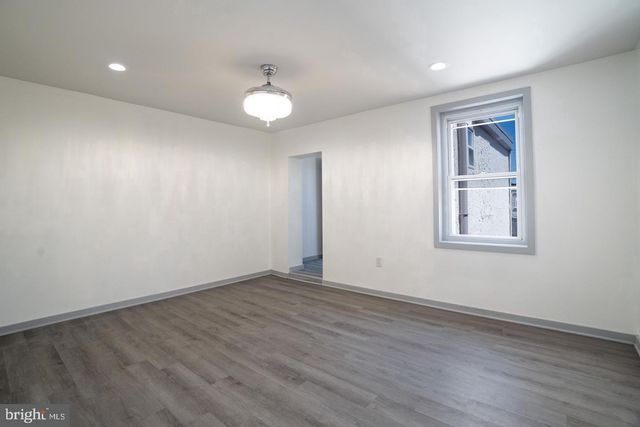 2059 E WILLIAM ST, Philadelphia, PA 19134