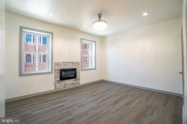 2059 E WILLIAM ST, Philadelphia, PA 19134