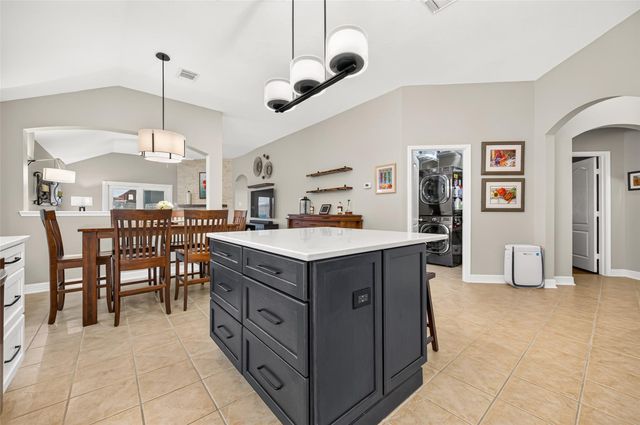 211 Little Summer Drive, Rosenberg, TX 77469