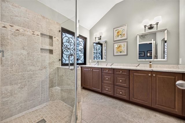 211 Little Summer Drive, Rosenberg, TX 77469