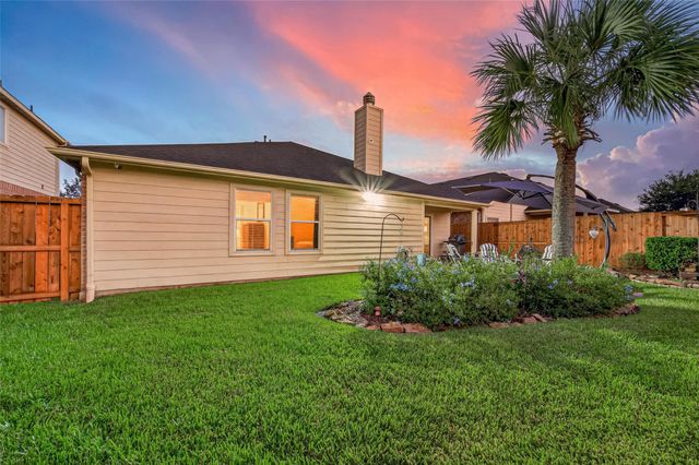 211 Little Summer Drive, Rosenberg, TX 77469