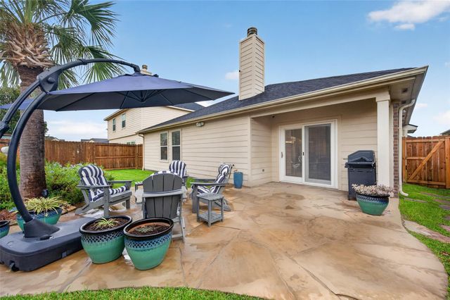 211 Little Summer Drive, Rosenberg, TX 77469