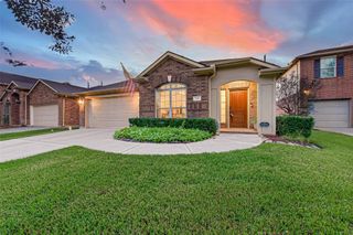 211 Little Summer Drive, Rosenberg, TX 77469