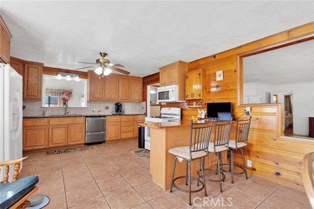 4487 Tyrolite, Jurupa Valley, CA 92509