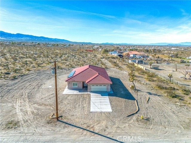 11788 Buckwheat, Pinon Hills, CA 92371