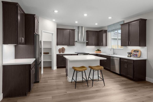 2331 Lingcod Way, Roseville, CA 95747