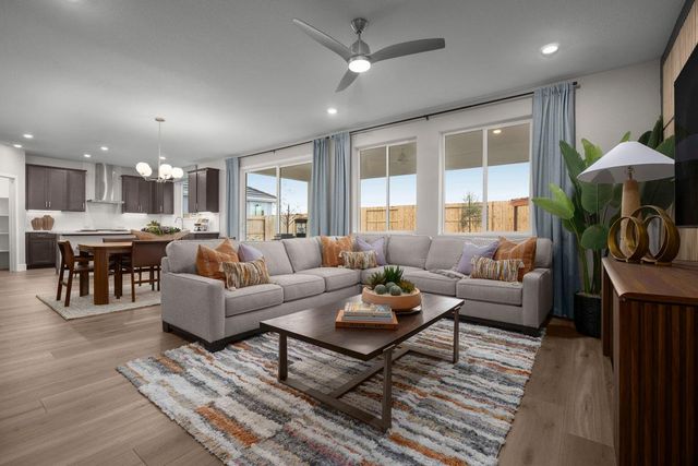 2331 Lingcod Way, Roseville, CA 95747