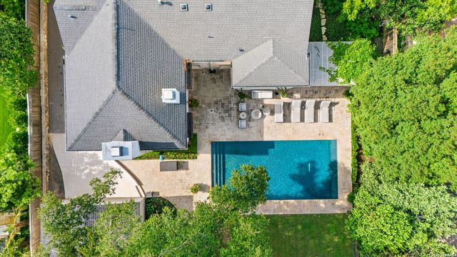 524 Terrell Rd, Terrell Hills, TX 78209