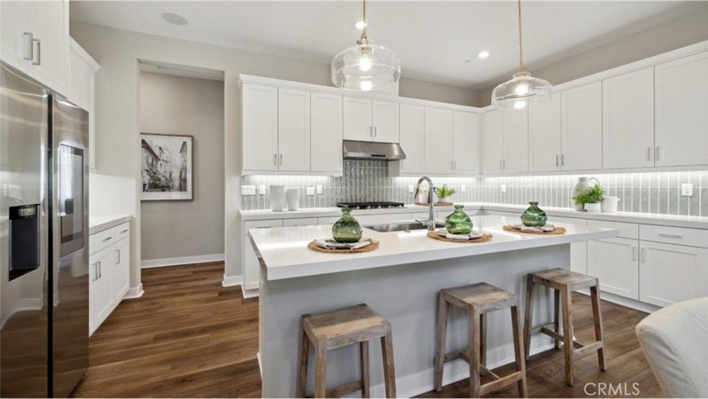 24556 Camino Canoa, Valencia, CA 91354 — exterior