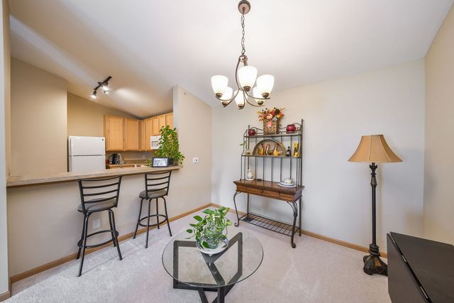 128 Bertram Drive O, Yorkville, IL 60560