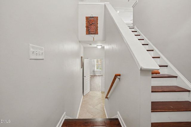 5453 Crescentview Parkway, Raleigh, NC 27606