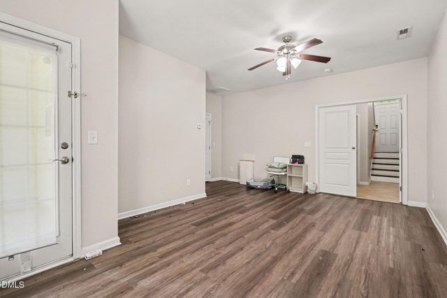 5453 Crescentview Parkway, Raleigh, NC 27606