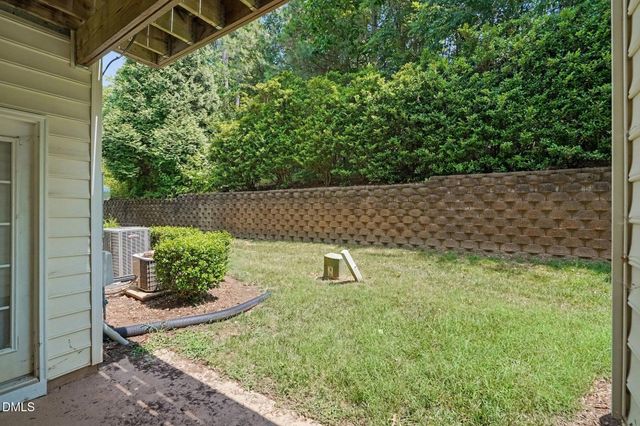 5453 Crescentview Parkway, Raleigh, NC 27606