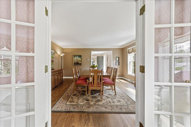 10204 Devonshire Lane, Munster, IN 46321