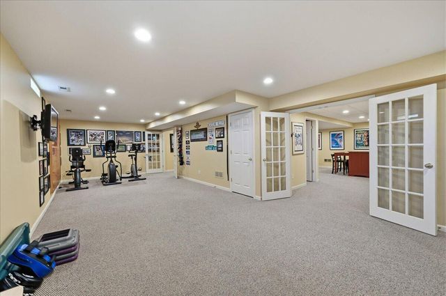 10204 Devonshire Lane, Munster, IN 46321