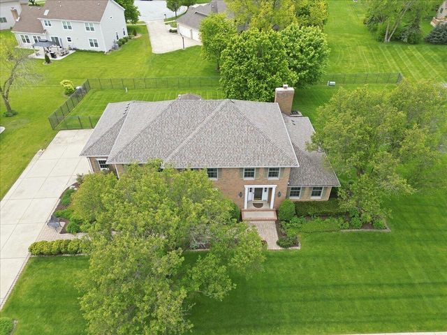 10204 Devonshire Lane, Munster, IN 46321