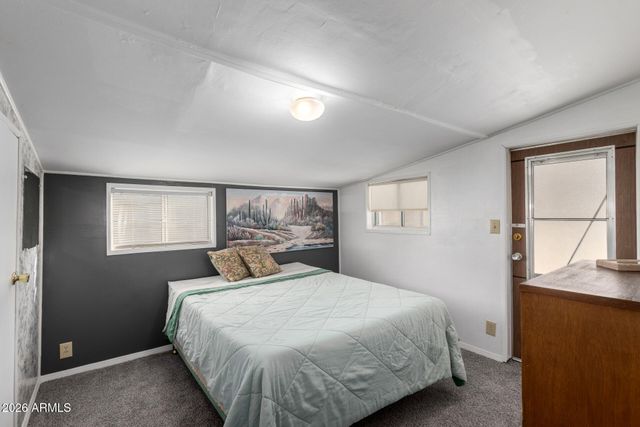 44 S HAWES Road B26, Mesa, AZ 85208