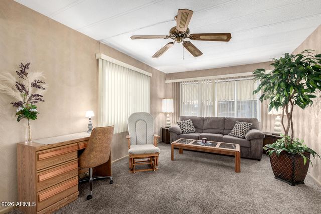 44 S HAWES Road B26, Mesa, AZ 85208