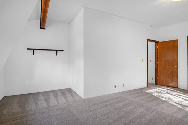 6187 Outingdale Rd, Somerset, CA 95684