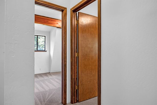 6187 Outingdale Rd, Somerset, CA 95684