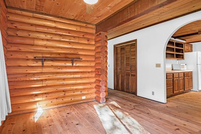 6187 Outingdale Rd, Somerset, CA 95684