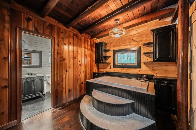 716 Elmwood Drive, Flower Mound, TX 75022