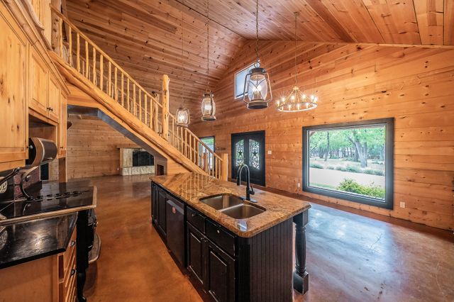 716 Elmwood Drive, Flower Mound, TX 75022