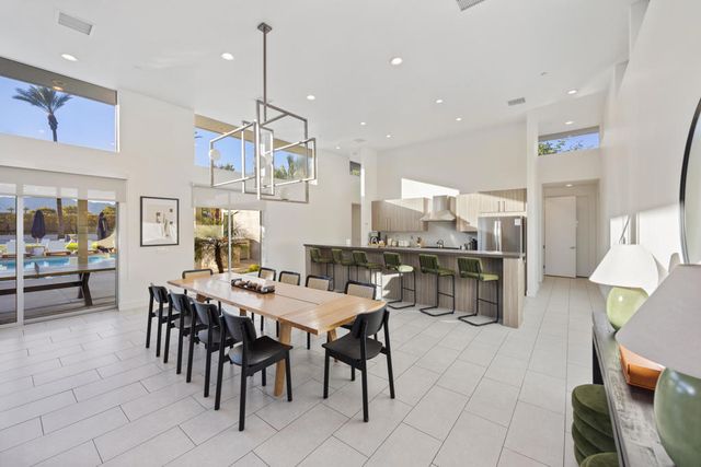 51165 Evangeline Way, La Quinta, CA 92253