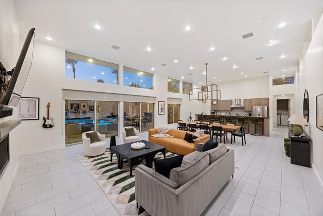 51165 Evangeline Way, La Quinta, CA 92253