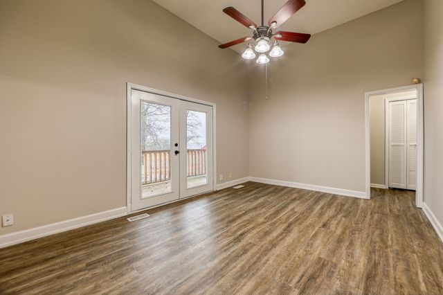 2030 Spring Creek Rd, Lebanon, TN 37087