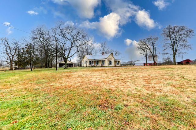 2030 Spring Creek Rd, Lebanon, TN 37087
